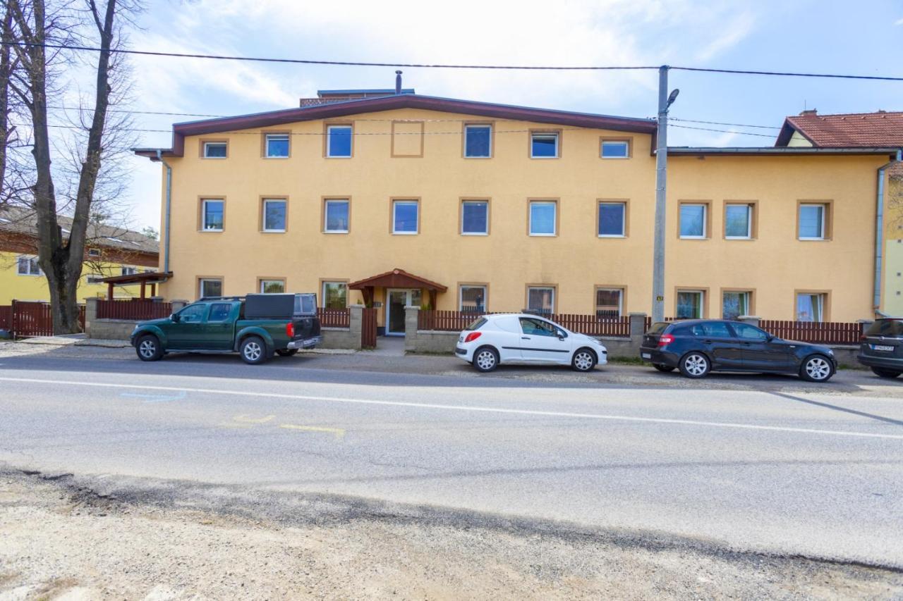 Apartman Hugo Velky Slavkov Exterior foto