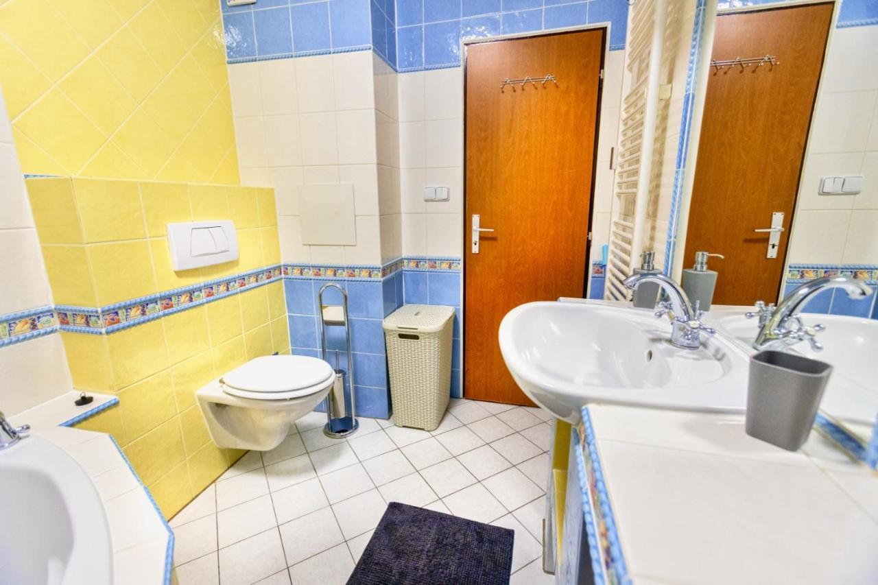 Apartman Hugo Velky Slavkov Exterior foto